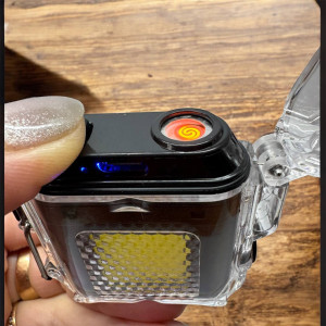 Багатофункціональна USB-запальничка з ліхтариком Lighter Classic Fashionable Колір: чорний. Photo 3