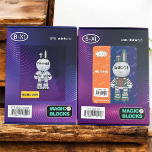 Конструктор Magic Blocks Зайчик Gucci Bearbrick . Photo 2