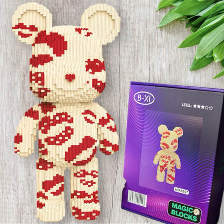 Конструктор Magic Blocks у вигляді ведмедика Bearbrick “Kisses”